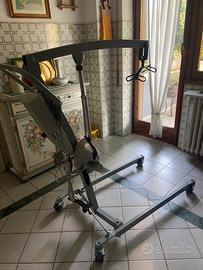 Sollevatore elettrico per disabili