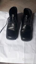Scarpe Nere da donna con lacci nr. 38