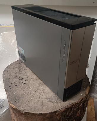 PC Acer con mouse e tastiera 