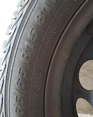 gomme 165 65 15 