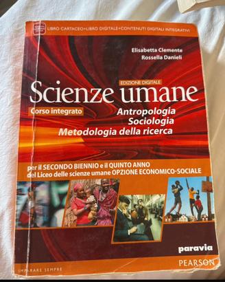 Libro scienze umane