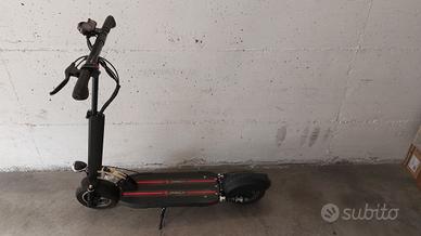 Monopattino marca Lince