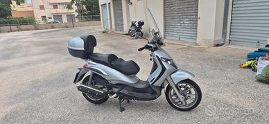 Beverly 400ie 