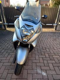 Honda Silver Wing 400 - 2007