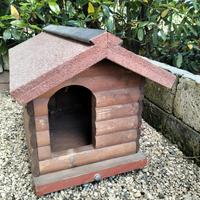 Cuccia cane in legno 