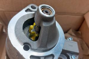 2 motorini avviamento suzuki samurai