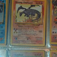 Carta pokemon RARA