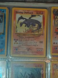 Carta pokemon RARA