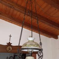 lampadari a petrolio trasformati in elettrici