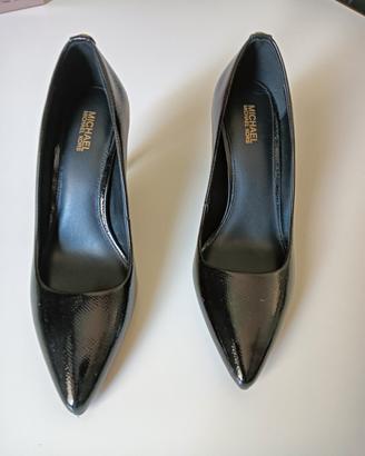 scarpe eleganti con tacco in pelle 
