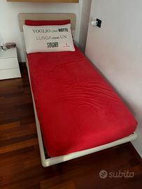 Struttura letto singolo con materasso