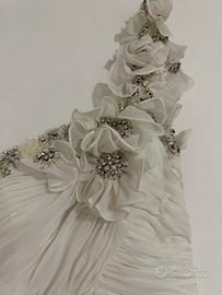 Vestiti da Sposa nuovi con etichetta