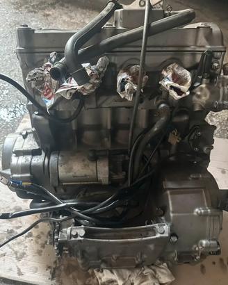 Ricambi blocco motore honda hornet 600