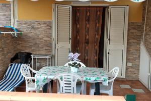 Santa Teresa riva a 40m dal mare a 8km daTaormina