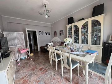 3 LOCALI A MARANO DI NAPOLI