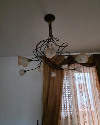 Lampadario Particolare