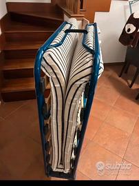 Lettino pieghevole con materasso