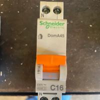 Magnetotermico 16A