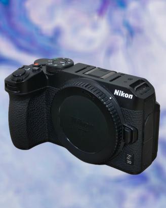 Nikon Z30 body + 3 batterie e caricatore