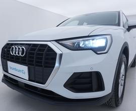 Audi Q3 40 quattro S tronic BR087223 2.0 Diesel 19