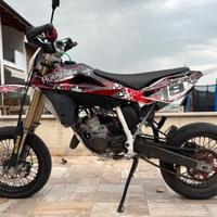 Husqvarna SM 125 - 2011