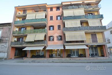 4 LOCALI A SANTA MARIA CAPUA VETERE