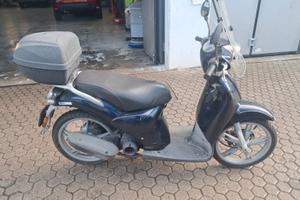 Aprilia Scarabeo 50 - 2009