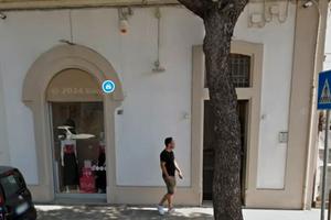 Locale commerciale zona commerciale