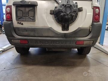 Paraurti post LAND ROVER FREELANDER 2002