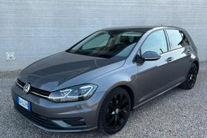 Volkswagen Golf 2.0 tdi Executive 150cv dsg