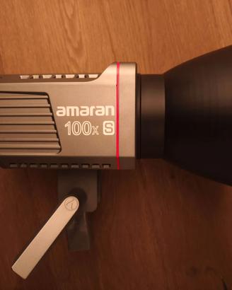 Aputure Amaran 100 xs