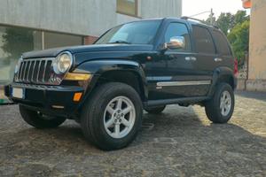 JEEP CHEROKEE 2.8 CRD LIMITED