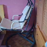 Sedia dondolo con supporto