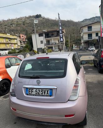 Lancia Ypsilon 1.2 69 Cv Diva.