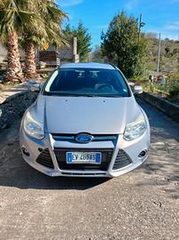 Focus s.w. n1 autocarro