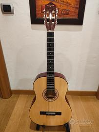 chitarra classica,con supporto e tracolla