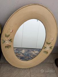 Specchio in legno dipinto a mano