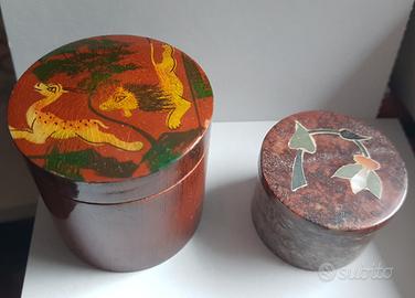 Scatoline vintage, legno e pietre dure