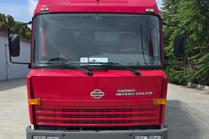 Nissan eco T-100 come nuovo