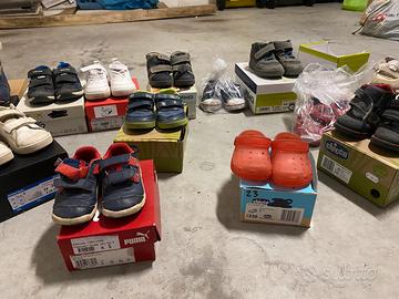 Lotto di scarpe per bambini dal n.20 al n.27