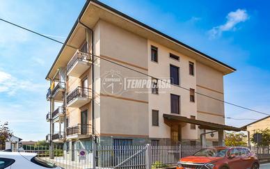 APPARTAMENTO CON GIARDINO, DOPPIO BOX E TAVERNETTA