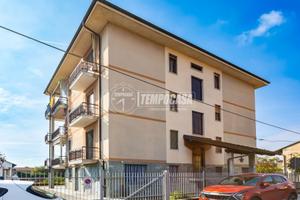 APPARTAMENTO CON GIARDINO, DOPPIO BOX E TAVERNETTA