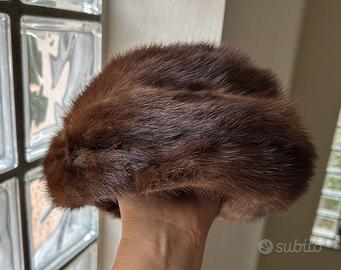 Cappello e sciarpa in visone