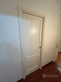 Porte scorrevoli vero legno laccano ral 9010