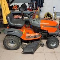 Trattorino Husquarna  l t h 174