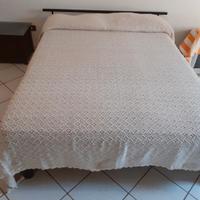 copriletto matrimoniale fatto a mano 