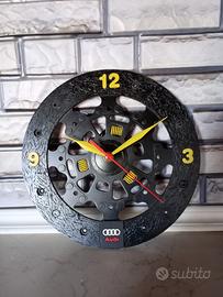 orologio restyling per amatori di auto 