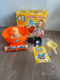 Apparecchio per preparare lo zucchero filato.
