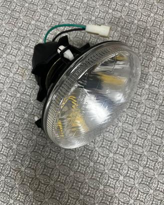 Fanale anteriore Alfa Romeo