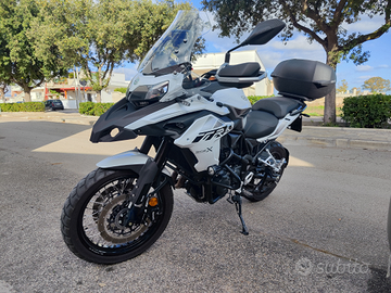 Benelli trk 502